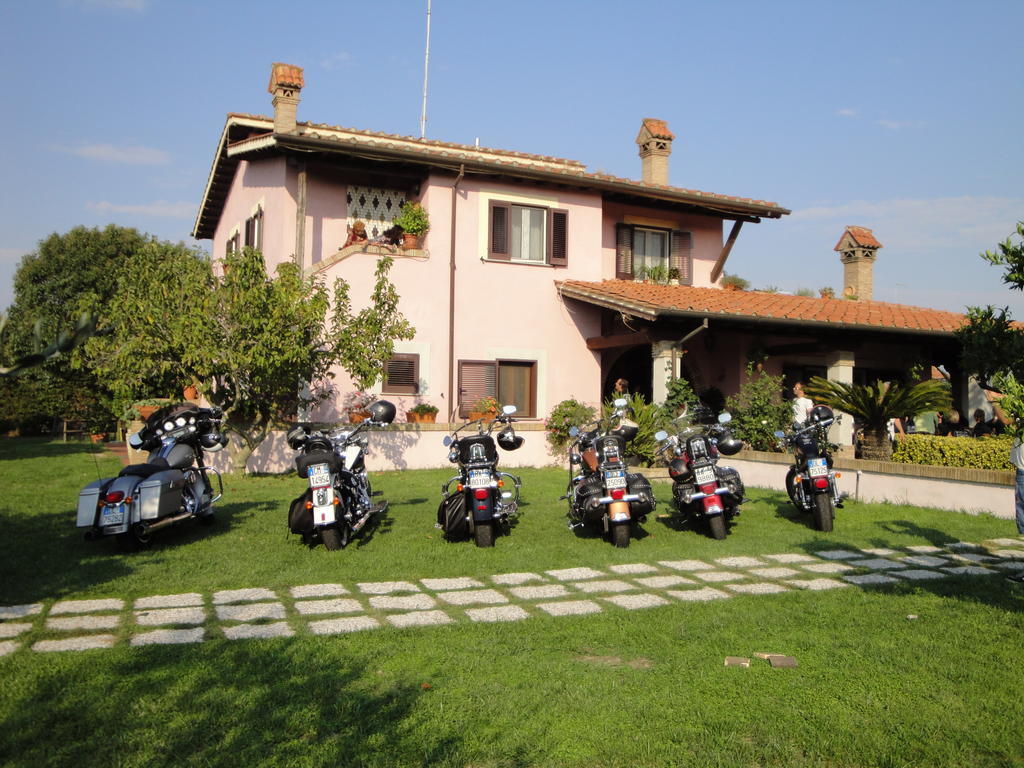 Agriturismo La Valle Di Ceri تشيرفيتيري المظهر الخارجي الصورة