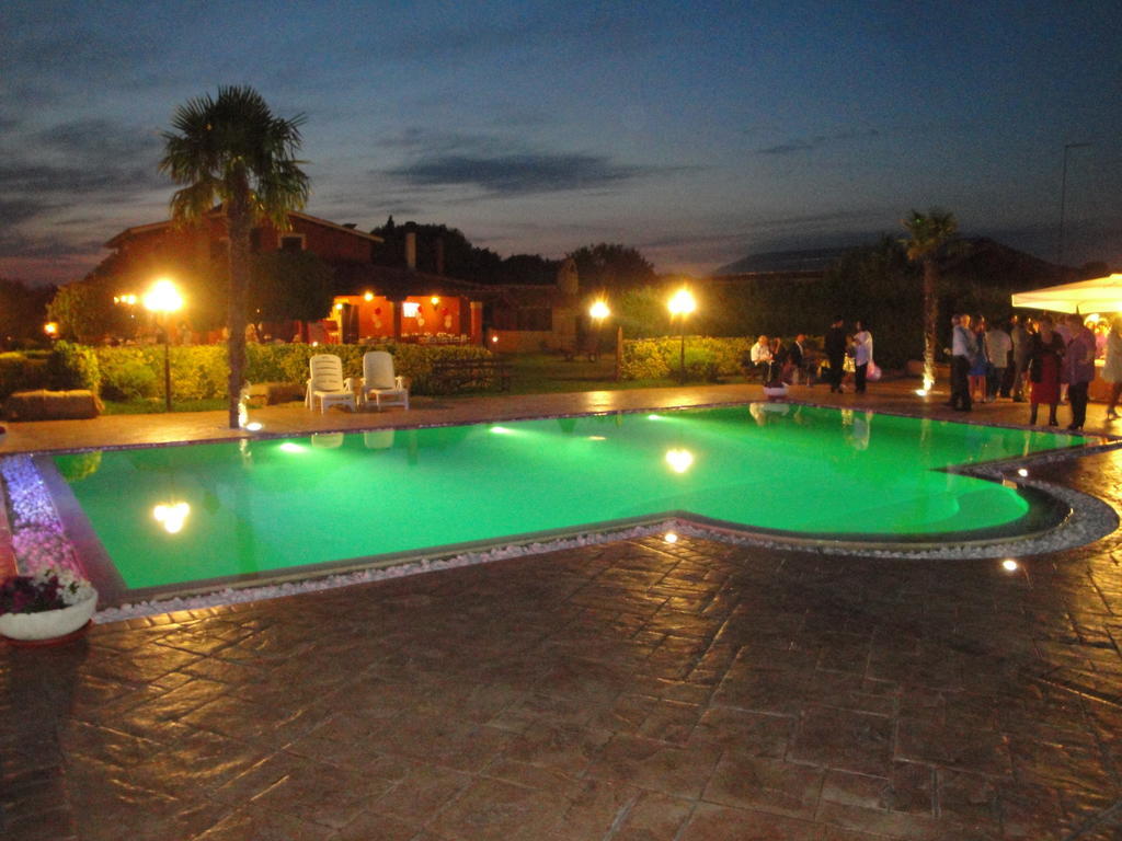 Agriturismo La Valle Di Ceri تشيرفيتيري المظهر الخارجي الصورة